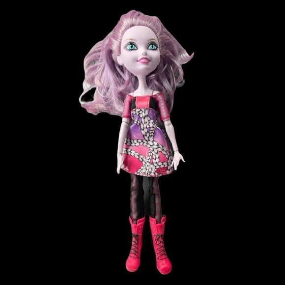 Monster High 2012 Ever after high kitty cheshire doll Monster High Mattel - Picture 1 of 2